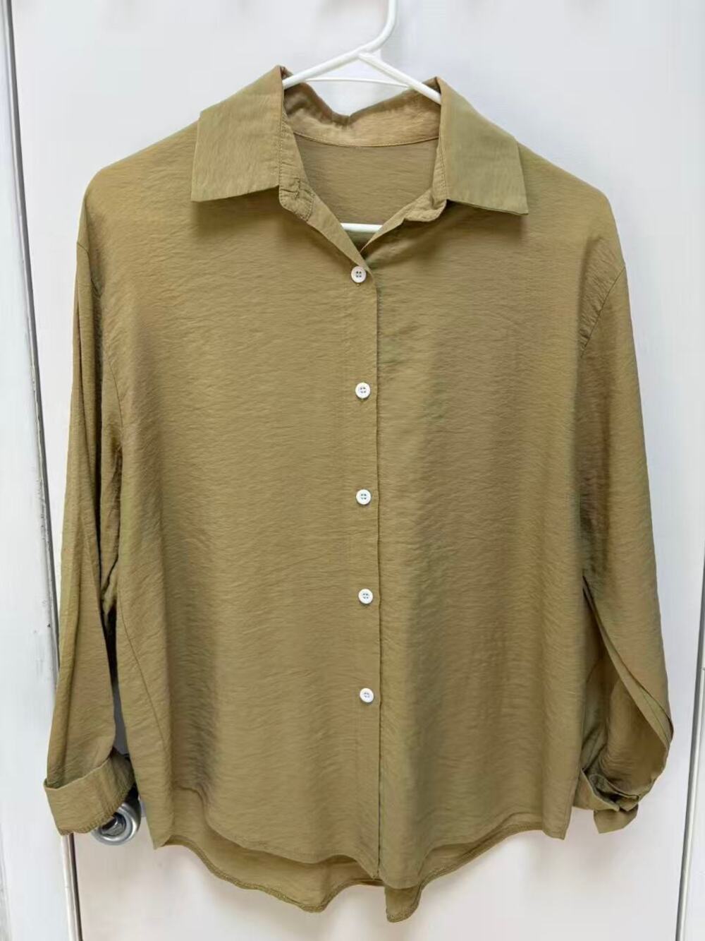 Womens M Olive Drop Shoulder Shirt Textured Button Down Crinkle Blouse Top M